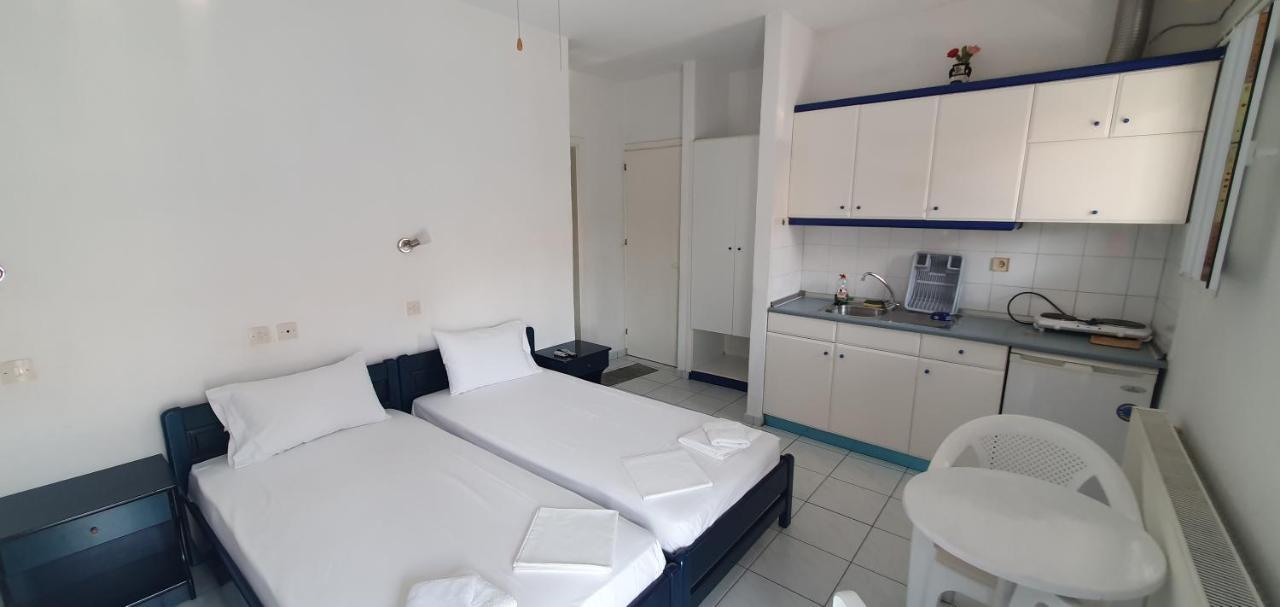 Toula'S Apartments Platamonas Extérieur photo