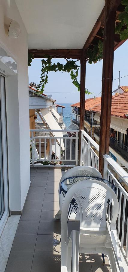Toula'S Apartments Platamonas Extérieur photo